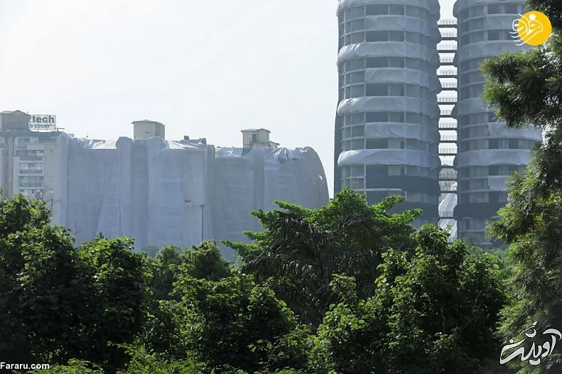 (ویدئو) کمتر از ۱۰ ثانیه؛ تخریب دو آسمان‌خراش غیرقانونی با مواد منفجره